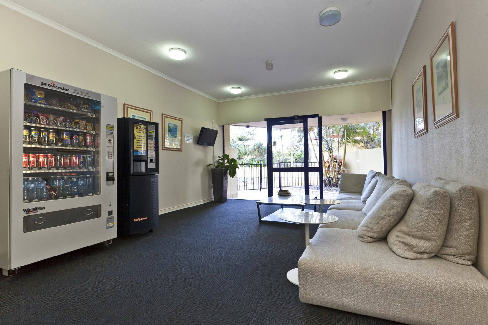 Surf Regency Aparthotel Gold Coast Kültér fotó